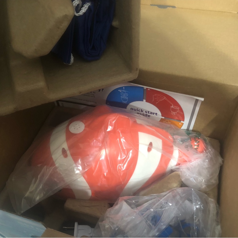 Fish compressor with accessories